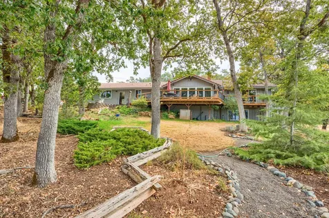 1010 Mcdonough Road Gold Hill OR 97525