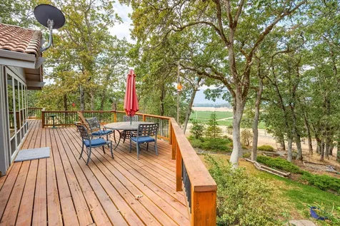 1010 Mcdonough Road Gold Hill OR 97525