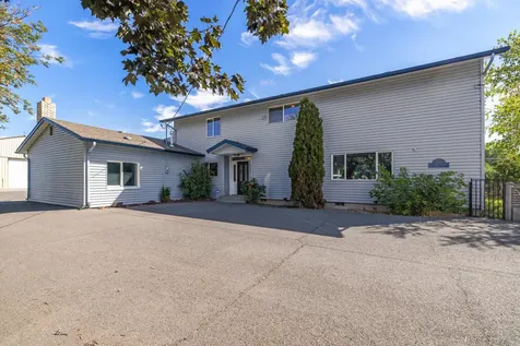 4315 Bartlett Avenue Klamath Falls OR 97603