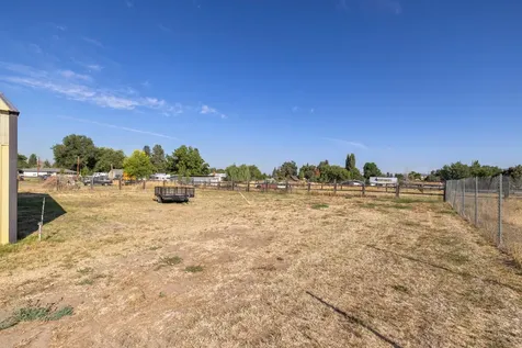 4315 Bartlett Avenue Klamath Falls OR 97603