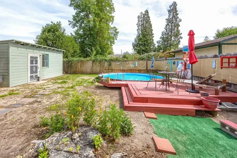 437 SW Wildwood Avenue Grants Pass OR 97526