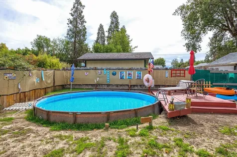 437 SW Wildwood Avenue Grants Pass OR 97526