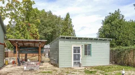 437 SW Wildwood Avenue Grants Pass OR 97526