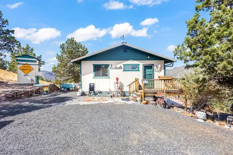 20555 SE Salt Creek Road Prineville OR 97754