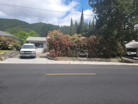 1171 NE 10th Street Grants Pass OR 97526