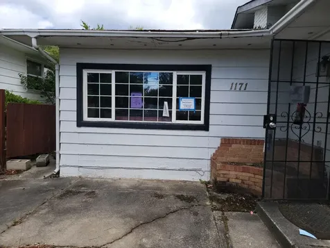 1171 NE 10th Street Grants Pass OR 97526