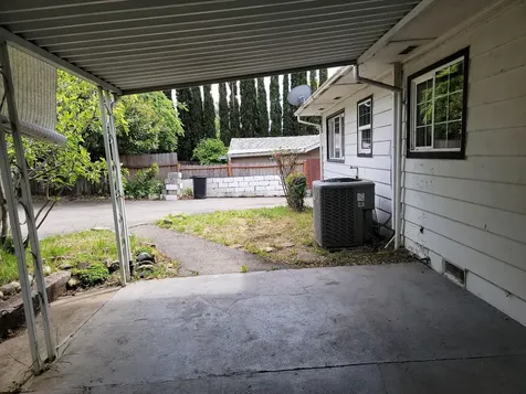 1171 NE 10th Street Grants Pass OR 97526