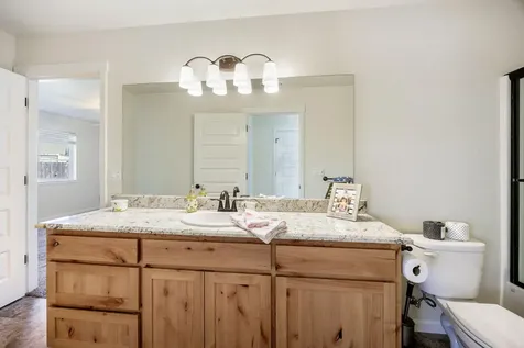 140 SW Little Meadow Lane Grants Pass OR 97527
