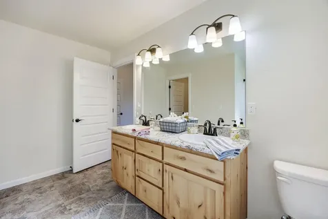 140 SW Little Meadow Lane Grants Pass OR 97527