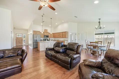 140 SW Little Meadow Lane Grants Pass OR 97527