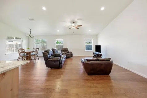 140 SW Little Meadow Lane Grants Pass OR 97527