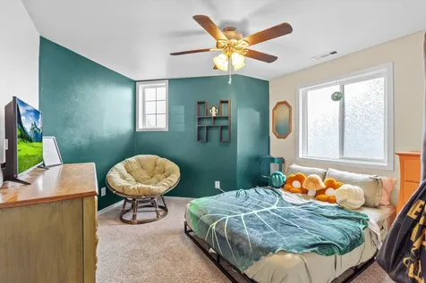 2352 Asher Drive Medford OR 97504