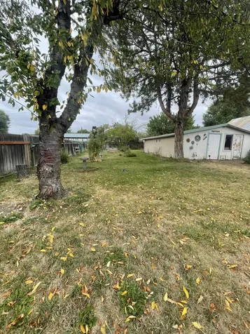 3221 Delaware Avenue Klamath Falls OR 97603