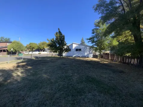 1323 Martin Street Klamath Falls OR 97601
