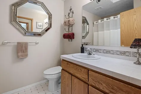1655 NW 74th Street Redmond OR 97756