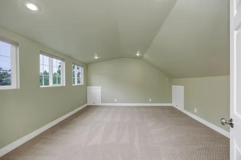 1001 Tolman Creek Road Ashland OR 97520