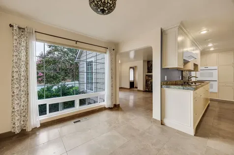 1001 Tolman Creek Road Ashland OR 97520