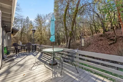 800 W Jones Creek Road Grants Pass OR 97526