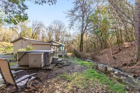 800 W Jones Creek Road Grants Pass OR 97526