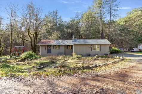 800 W Jones Creek Road Grants Pass OR 97526