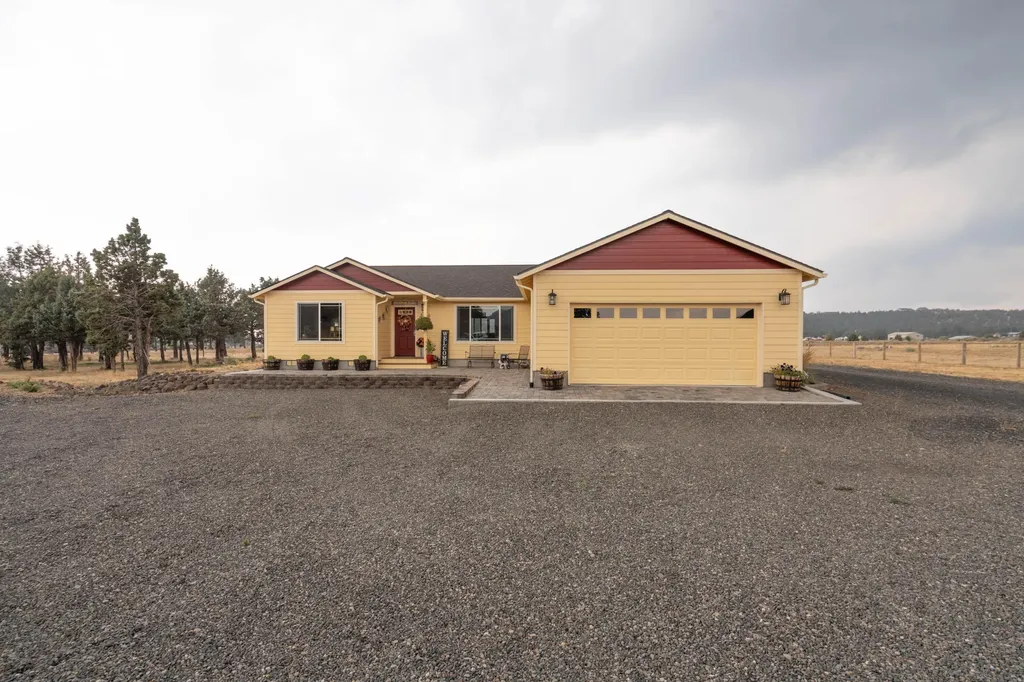 12397 SE Redtail Lane Prineville OR 97754