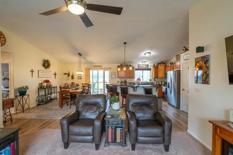 12397 SE Redtail Lane Prineville OR 97754