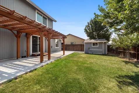 616 NW Green Forest Circle Redmond OR 97756