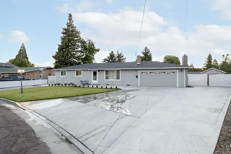 775 S 4th Street Central Point OR 97502