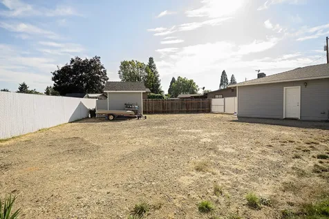 775 S 4th Street Central Point OR 97502