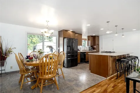 775 S 4th Street Central Point OR 97502