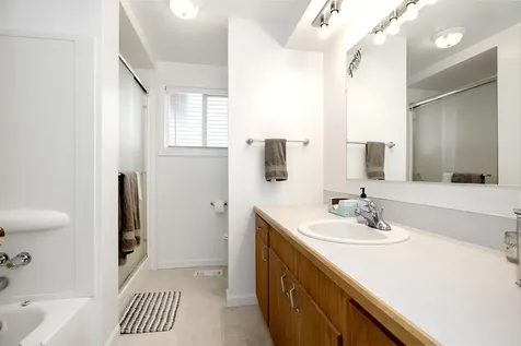 775 S 4th Street Central Point OR 97502