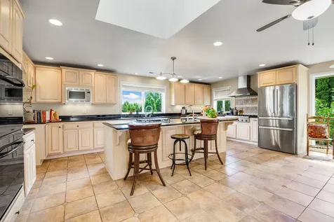 582 Ashland Street Ashland OR 97520