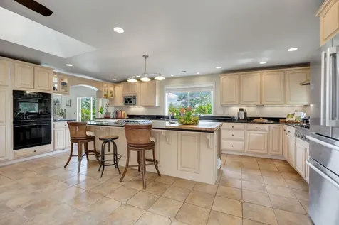 582 Ashland Street Ashland OR 97520