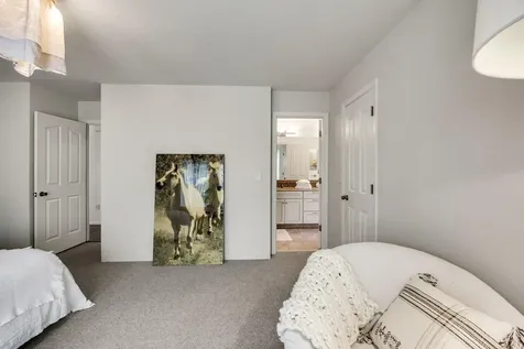 582 Ashland Street Ashland OR 97520