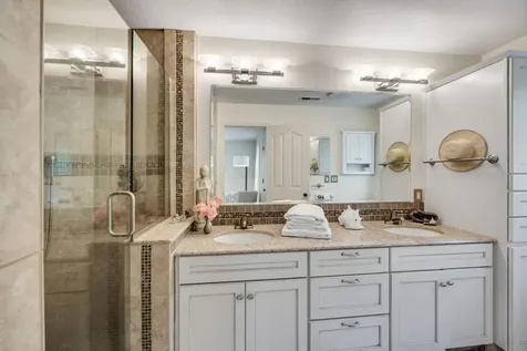 582 Ashland Street Ashland OR 97520