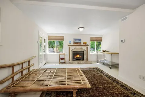 582 Ashland Street Ashland OR 97520