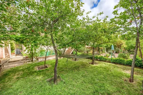 582 Ashland Street Ashland OR 97520