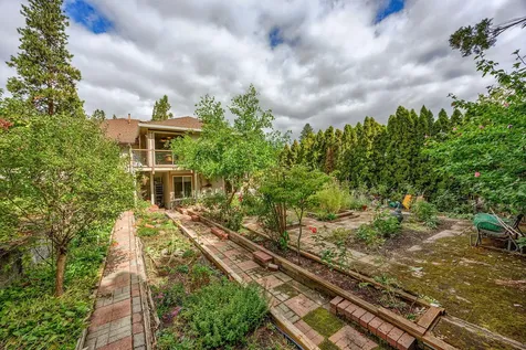582 Ashland Street Ashland OR 97520