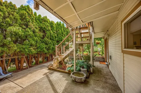 582 Ashland Street Ashland OR 97520