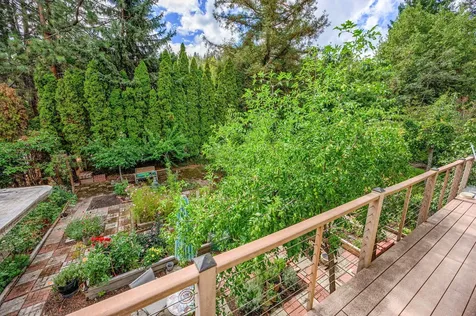 582 Ashland Street Ashland OR 97520