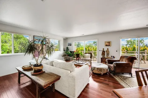 582 Ashland Street Ashland OR 97520
