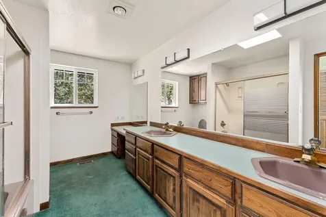 755 Meadow Lark Lane Grants Pass OR 97526