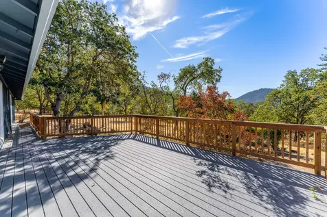 755 Meadow Lark Lane Grants Pass OR 97526