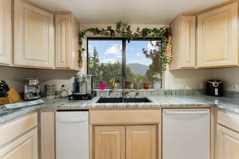 3414 Highland Avenue Grants Pass OR 97526