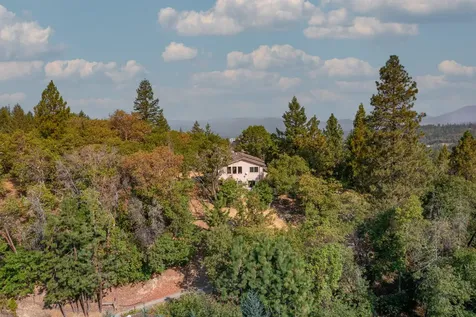 3414 Highland Avenue Grants Pass OR 97526