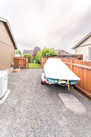1334 NW Spruce Avenue Redmond OR 97756