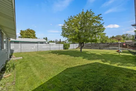 4347 Memorie Lane Klamath Falls OR 97603