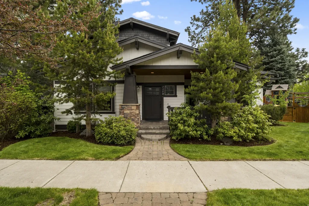 2378 NW Brickyard Street Bend OR 97703