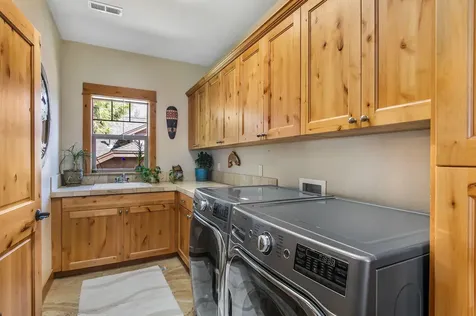 2378 NW Brickyard Street Bend OR 97703