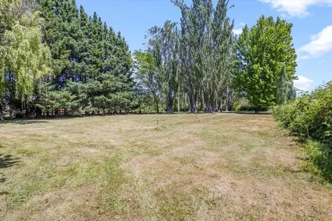 2349 Griffin Creek Road Medford OR 97501